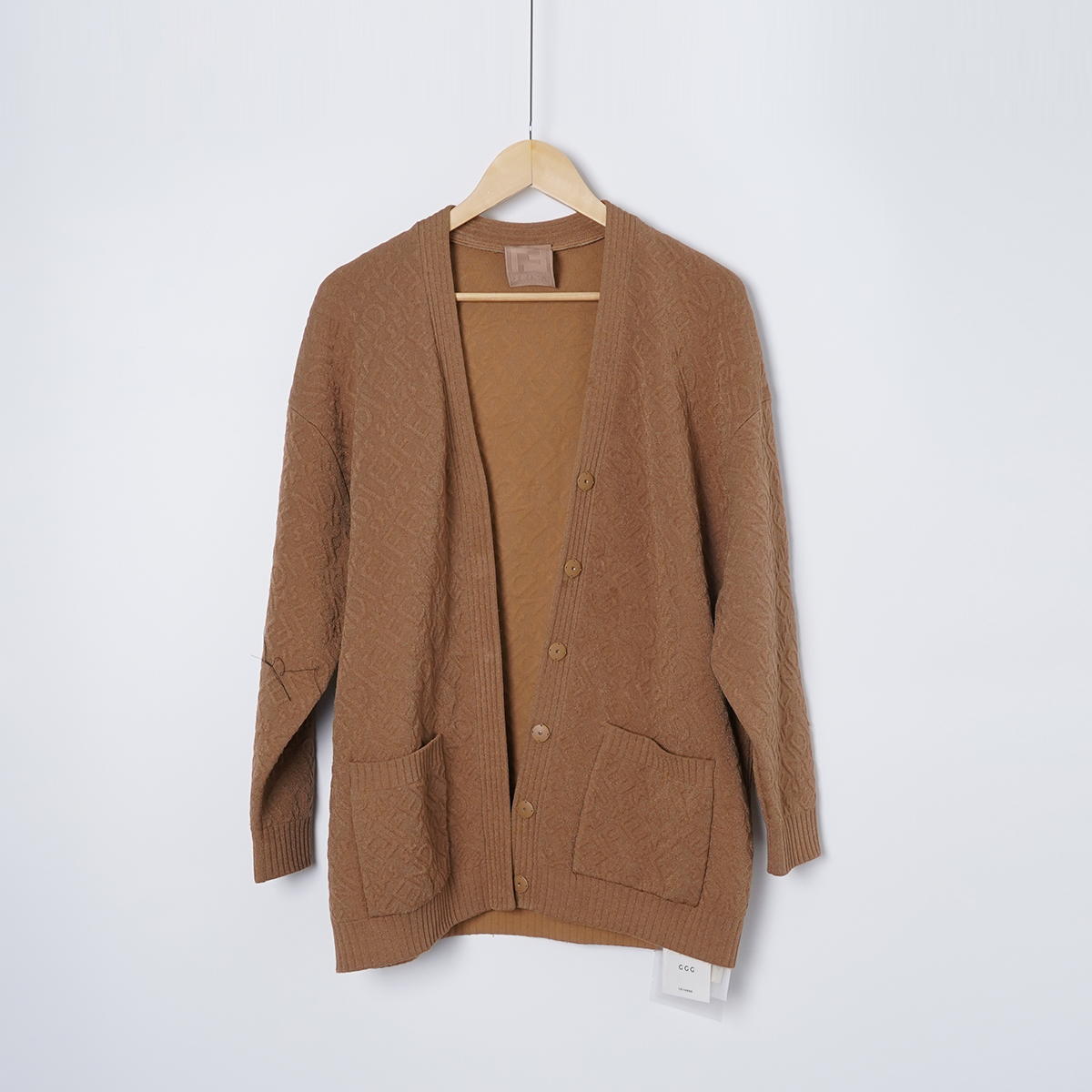 99新 FENDI/芬迪 粘胶纤维/TH1753上衣时尚/36码秋冬外套女装毛衣
