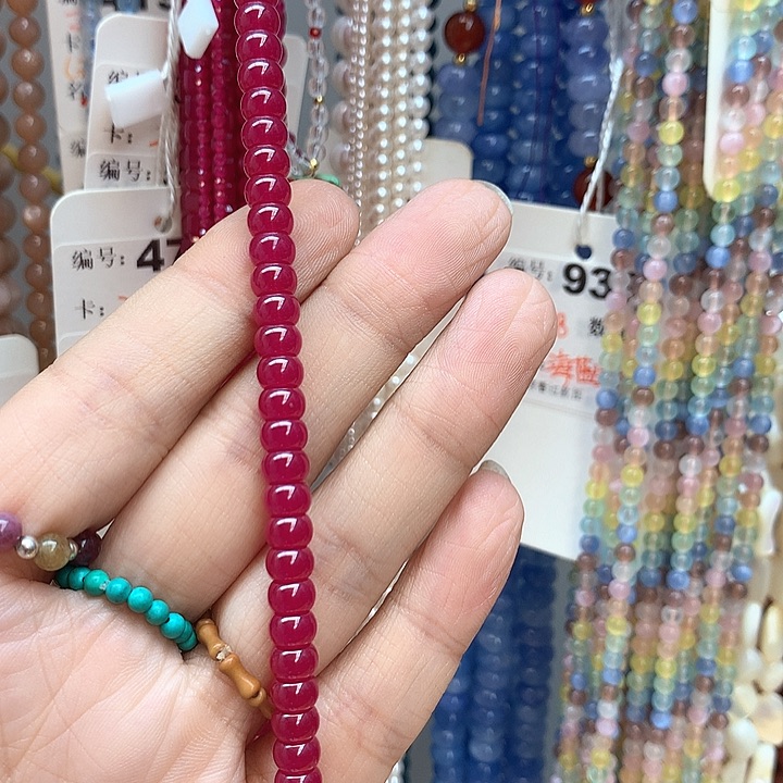 玛瑙/玉髓手串足金镶嵌甜**?