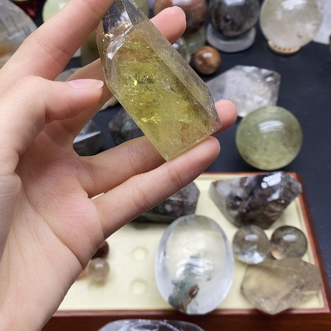 水晶未镶嵌珠宝半成品