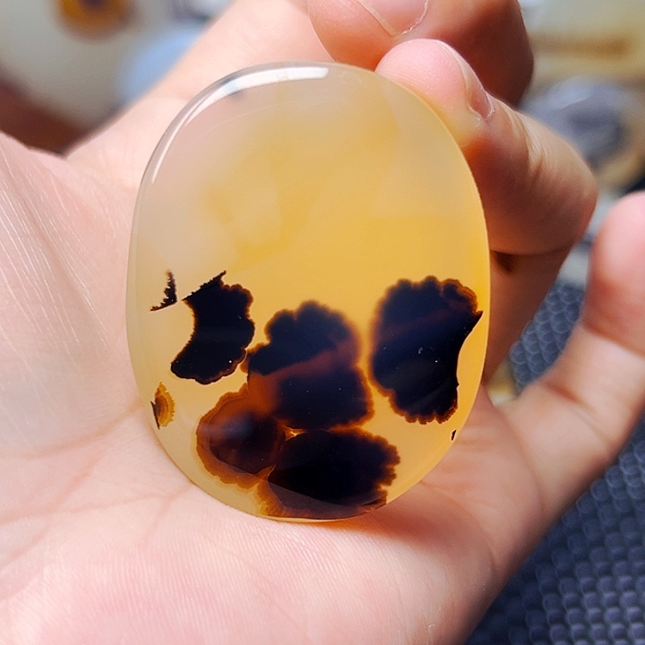 玛瑙/玉髓未镶嵌珠宝半成品