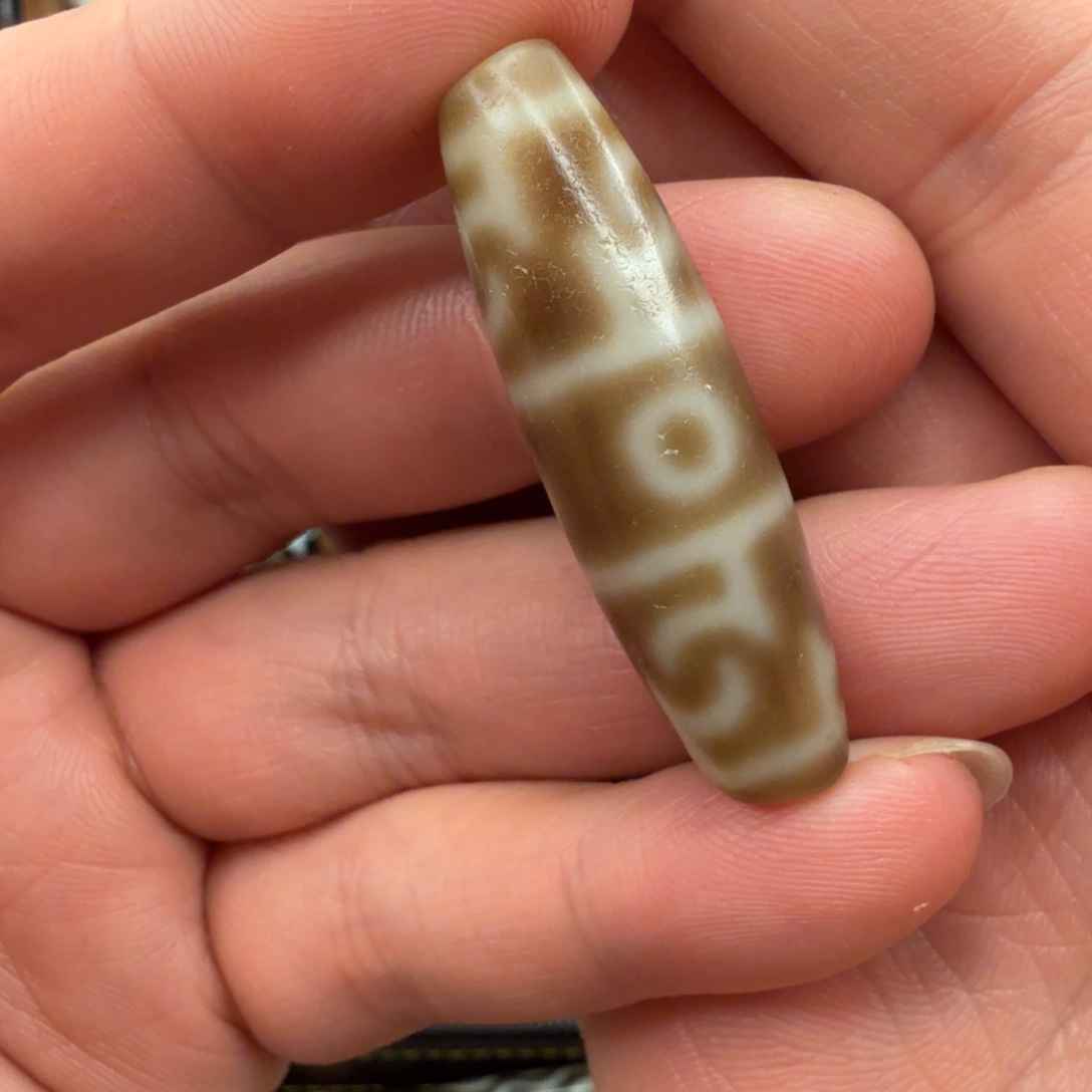 一***秋玛瑙/玉髓未镶嵌颈饰