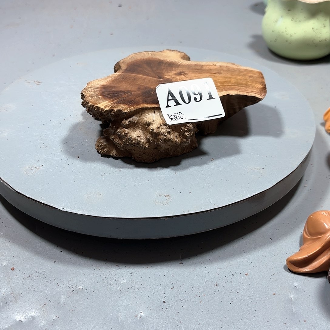 陈***意大果紫檀（缅甸花梨）