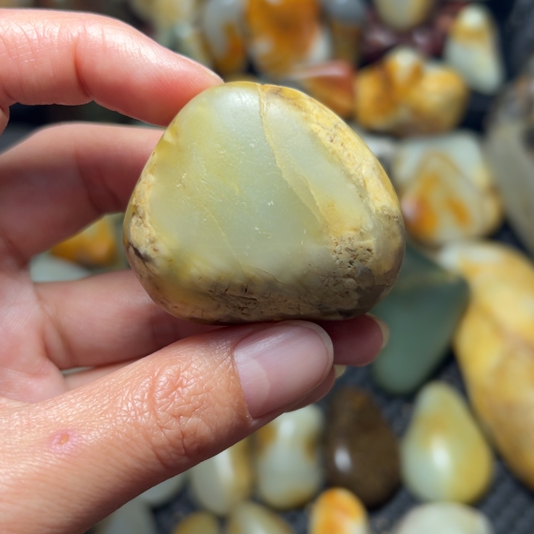 和田玉（青玉）A31未镶嵌