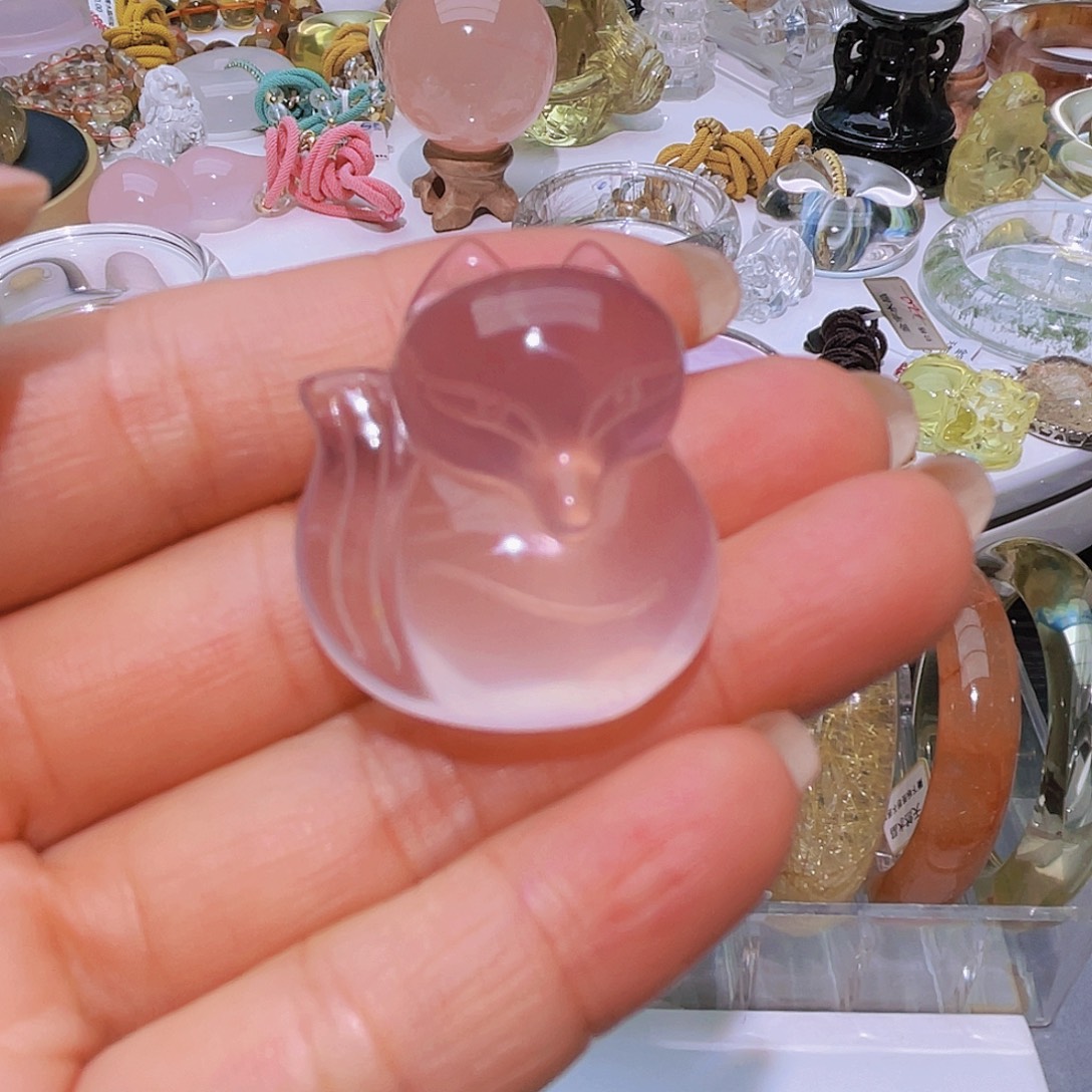 颈饰未镶嵌水晶天然粉水晶狐狸吊坠