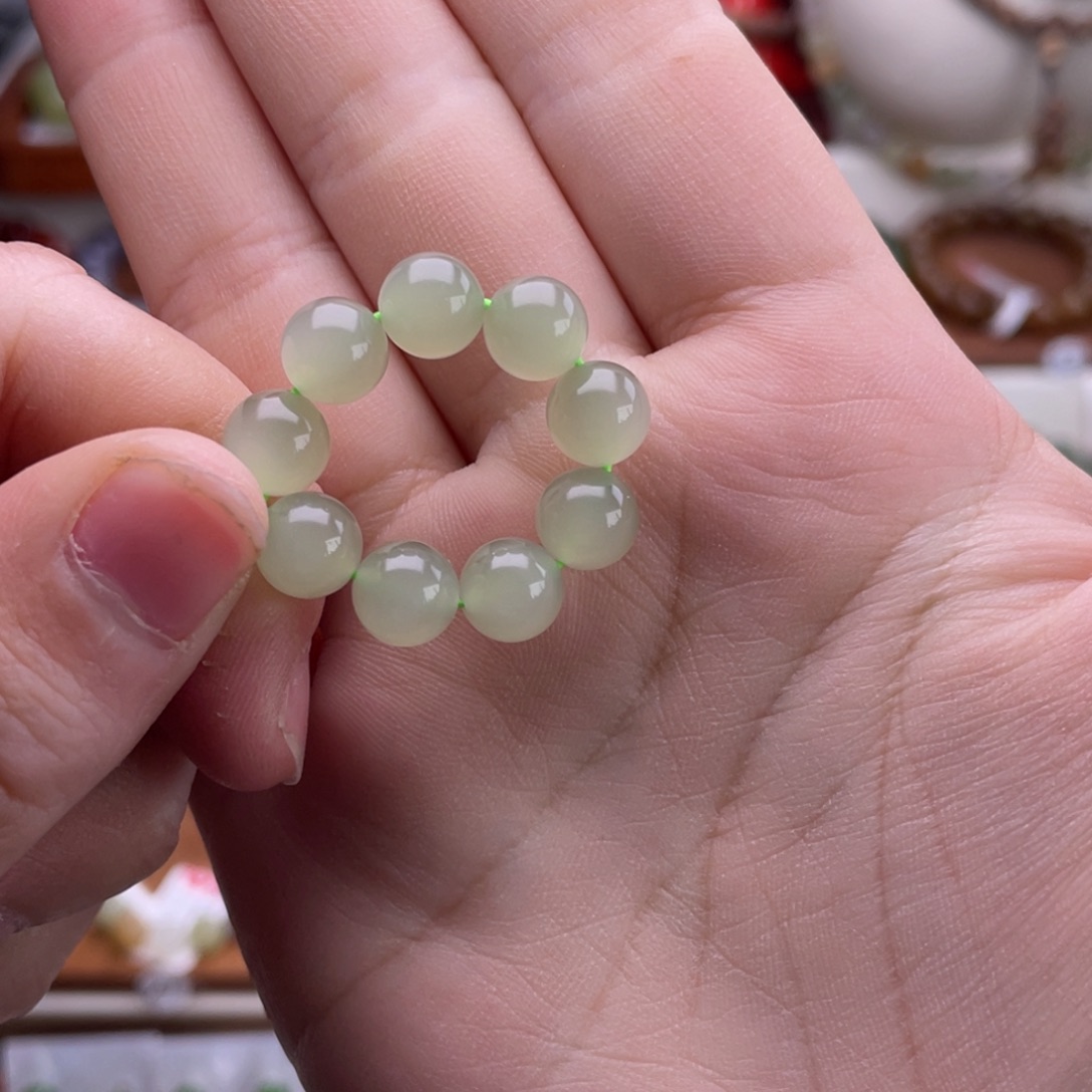 和田玉未镶嵌手串8mm