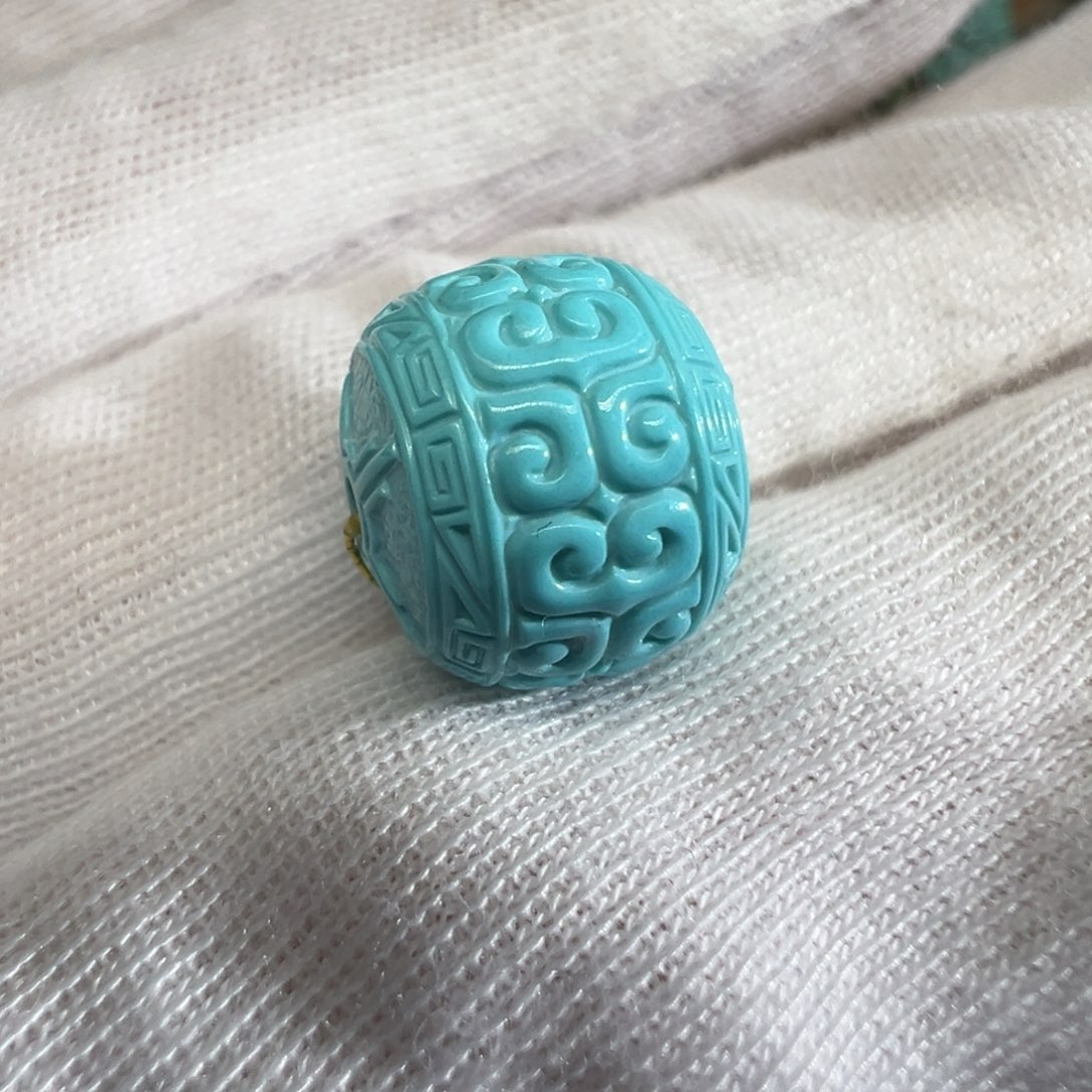 绿松石配饰未镶嵌