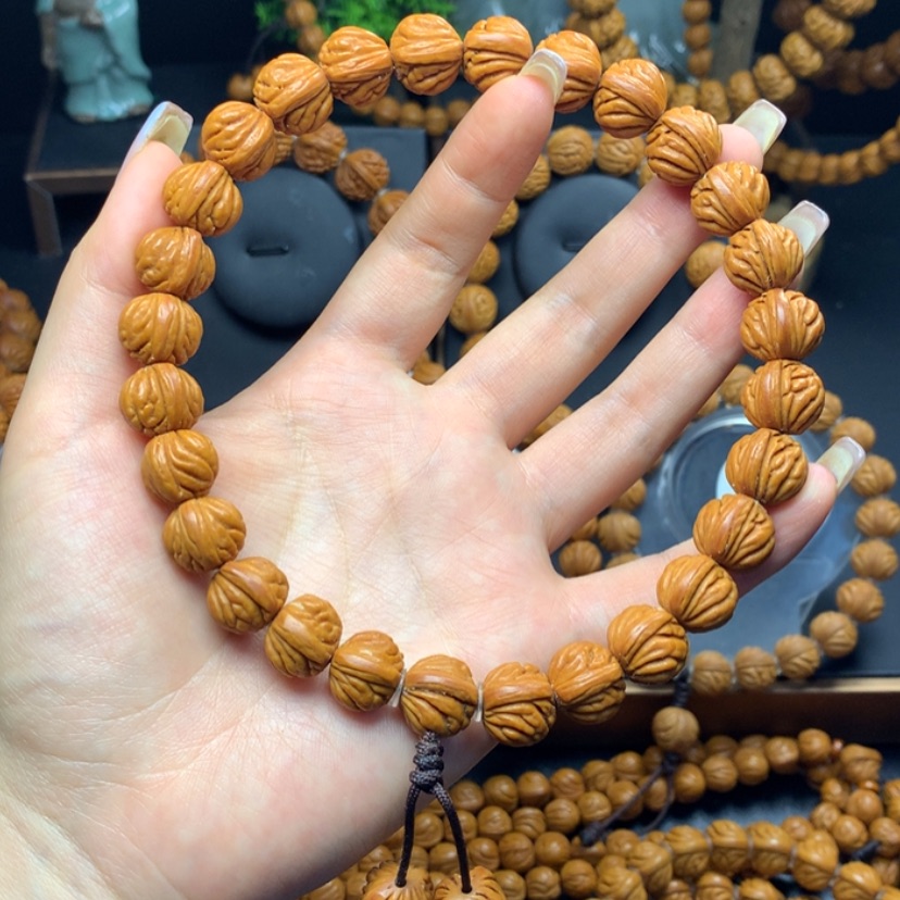 【闪购商品】桃核手串火麒麟13手持