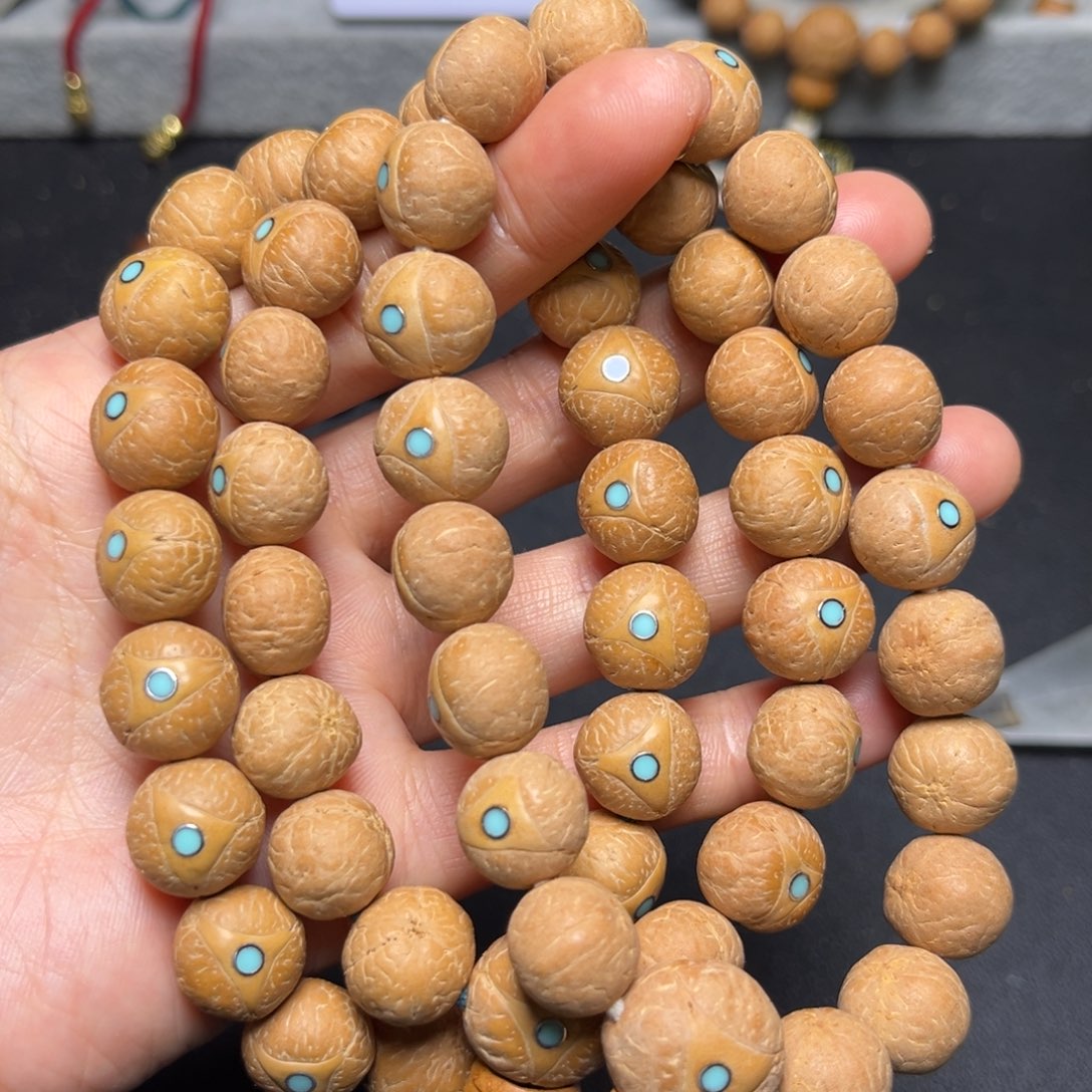 凤眼菩提吊坠13+mm松丁龙眼手串
