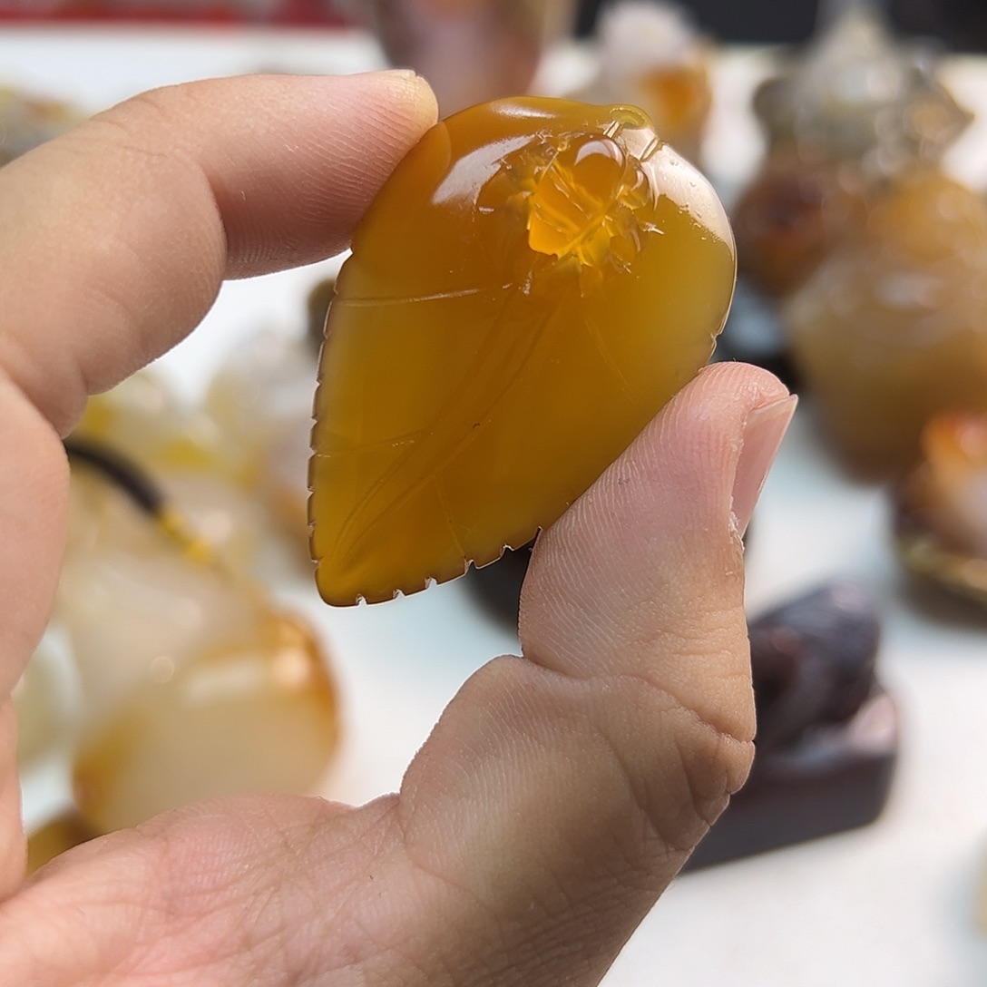 玛瑙/玉髓合金颈饰