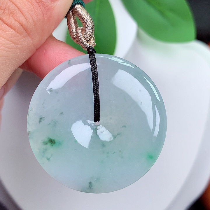 颈饰未镶嵌翡翠平安扣 38.7x6.0mm