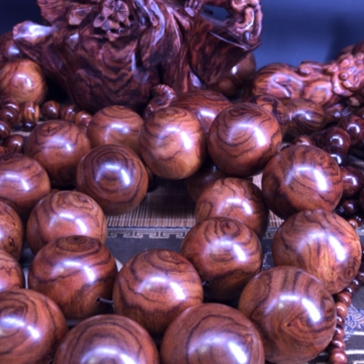 【闪购商品】黄花梨/降香黄檀手串/手链逐**方