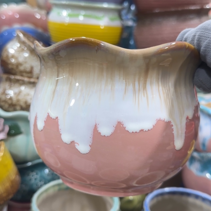 凑9米包邮，有孔，陶瓷花盆