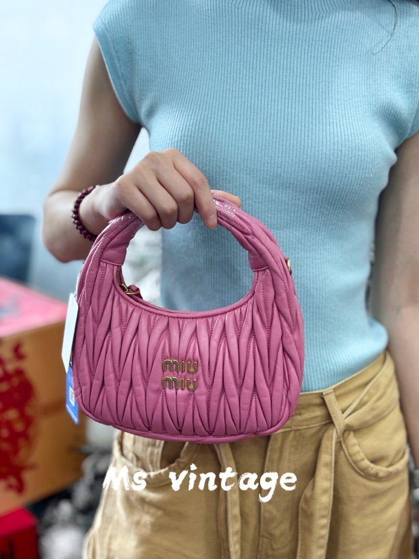 99新 MIU MIU/缪缪 缪缪海棠粉wander小号包