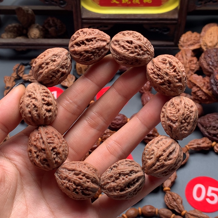 文玩核桃手串不规则620