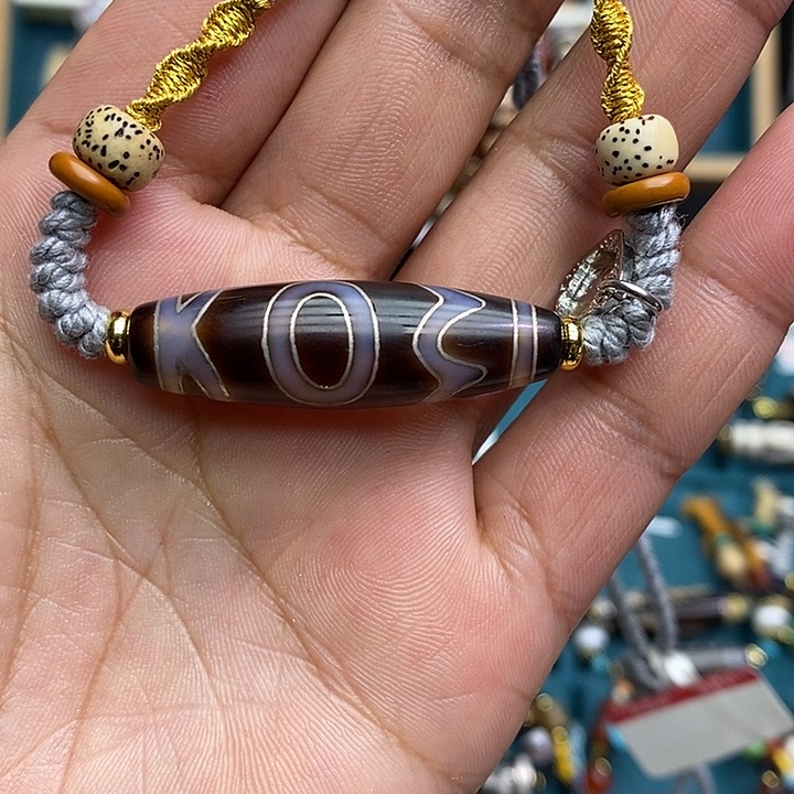 玛瑙/玉髓颈饰合金