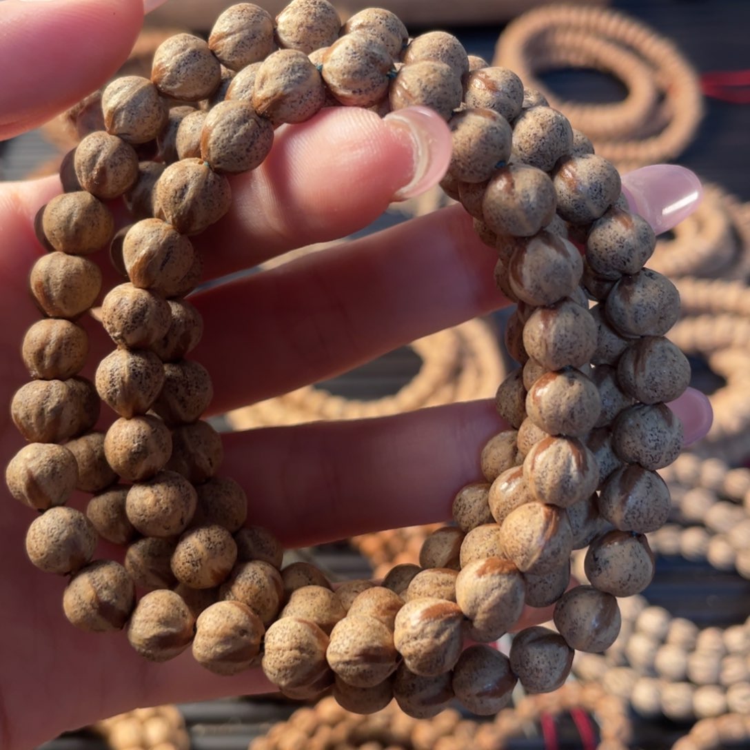 吊坠柏香籽/百香籽李***?