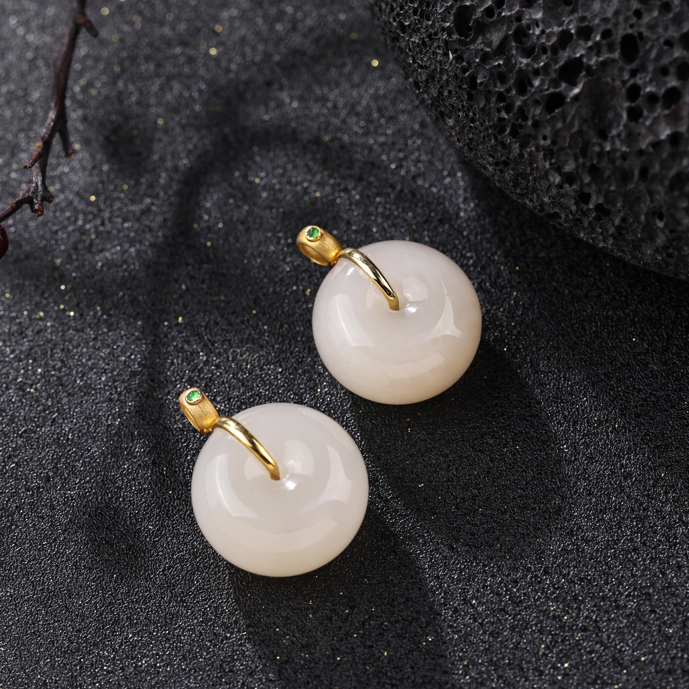 【举石臻选】TA1210-1000-54和田玉吊坠18k（一件/约19*11.5mm）H