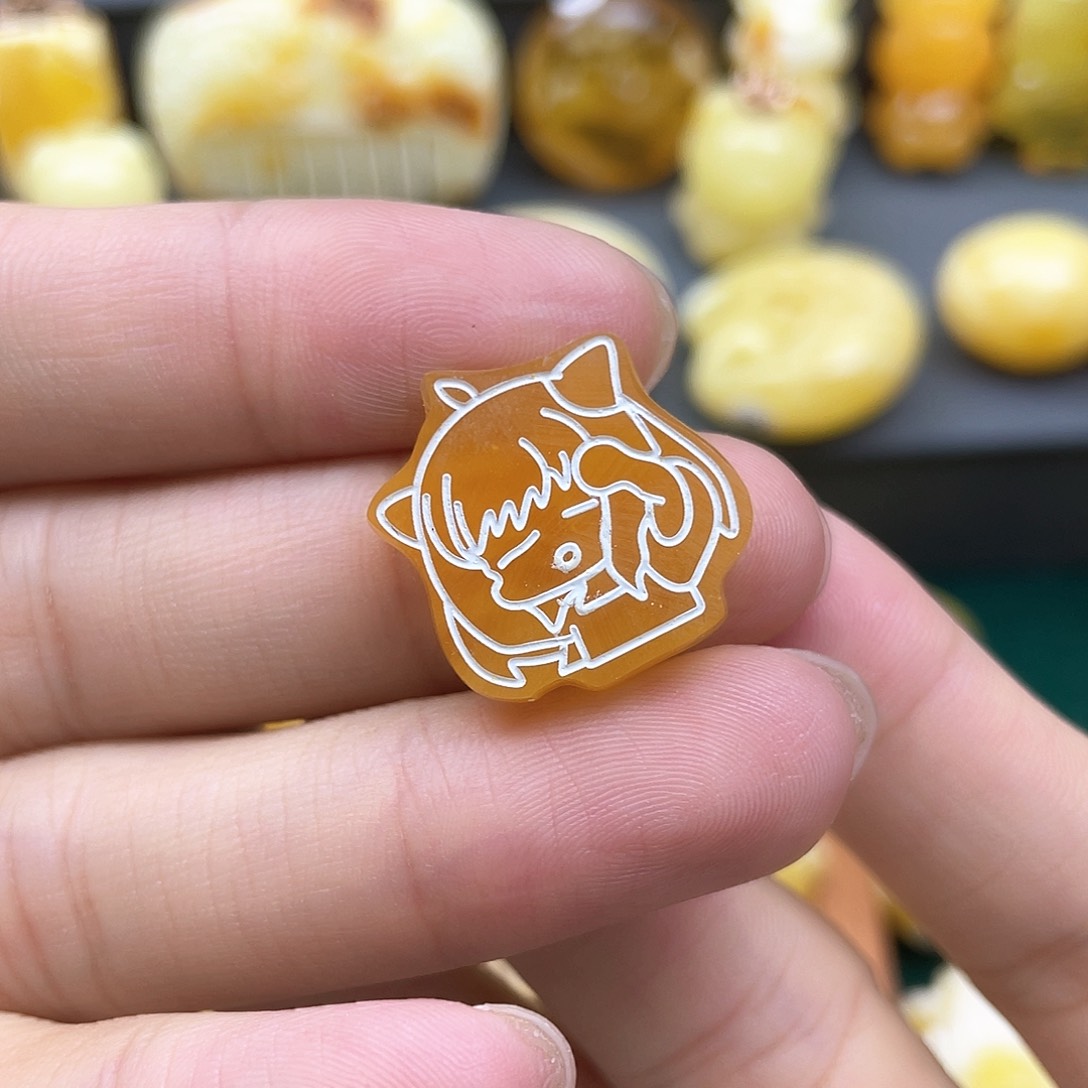 琥珀裸石未镶嵌蜜蜡