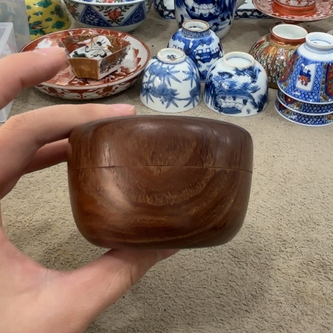 瓷片非常好看漂亮的物品 