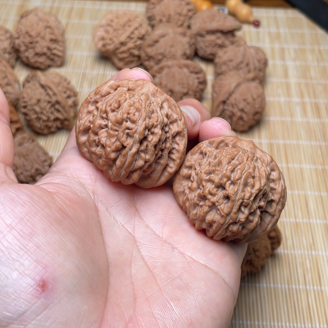 【闪购商品】文玩核桃吊坠四座楼………