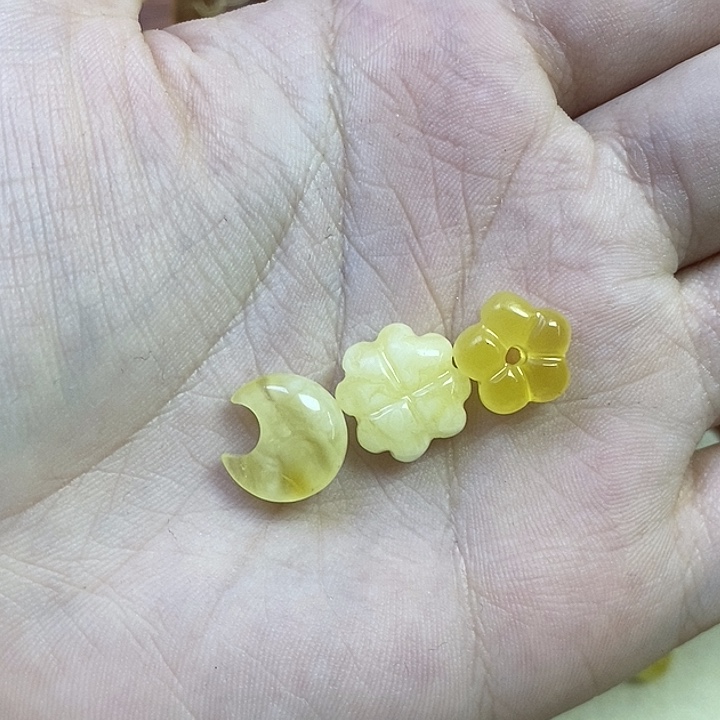 橄榄核吊坠小花花