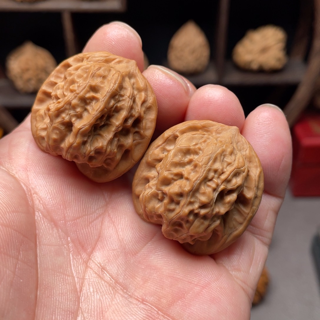 桃核把件33全品磐石