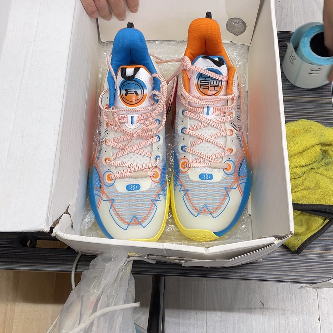 29号41码255李宁篮球鞋