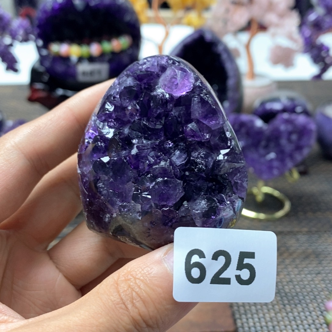 紫晶大型摆件（非配饰）未镶嵌