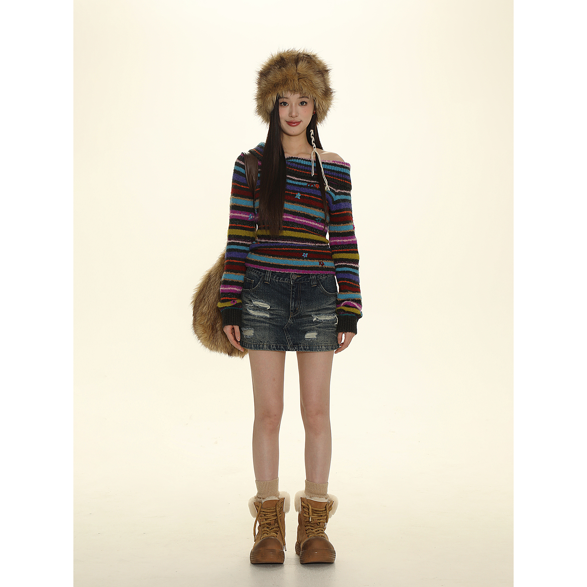 Moromoro秋冬新款复古撞色条纹手缝花朵翻领一字肩修身套头毛衣女