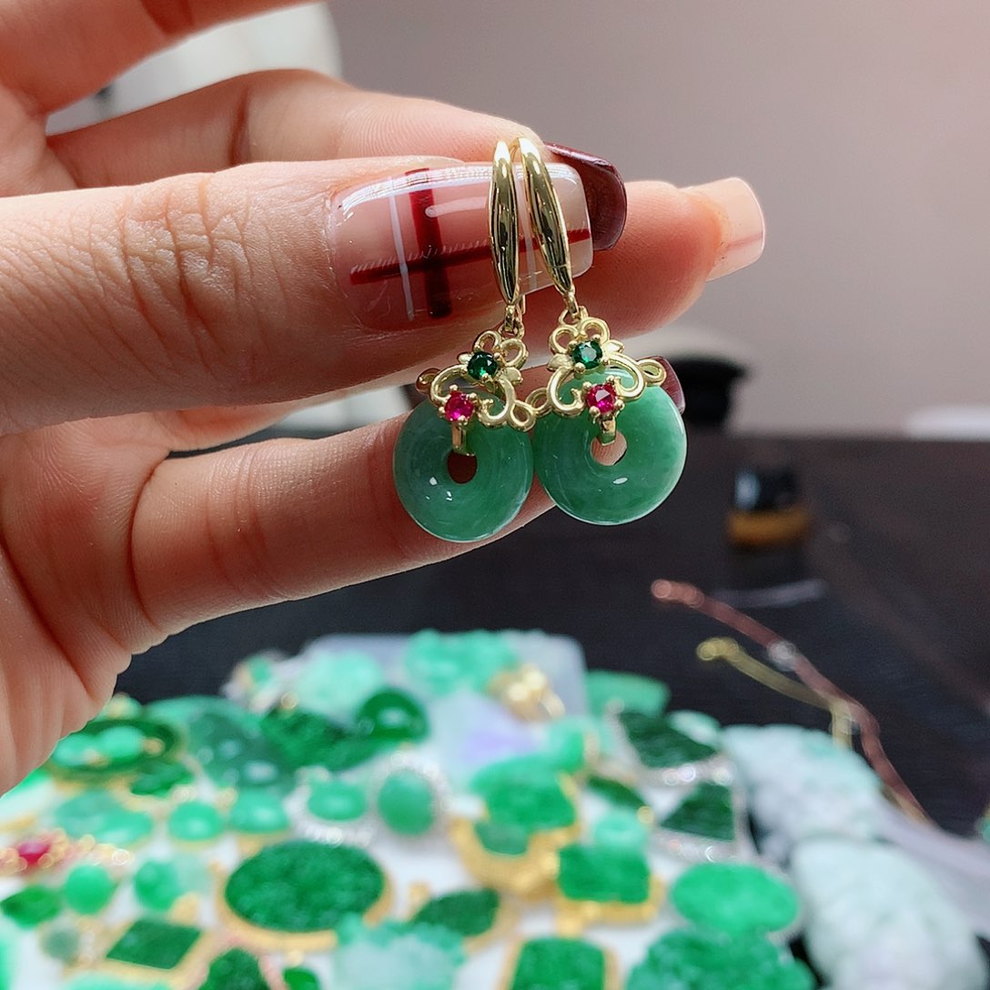 【闪购商品】翡翠耳饰银S925镶嵌，