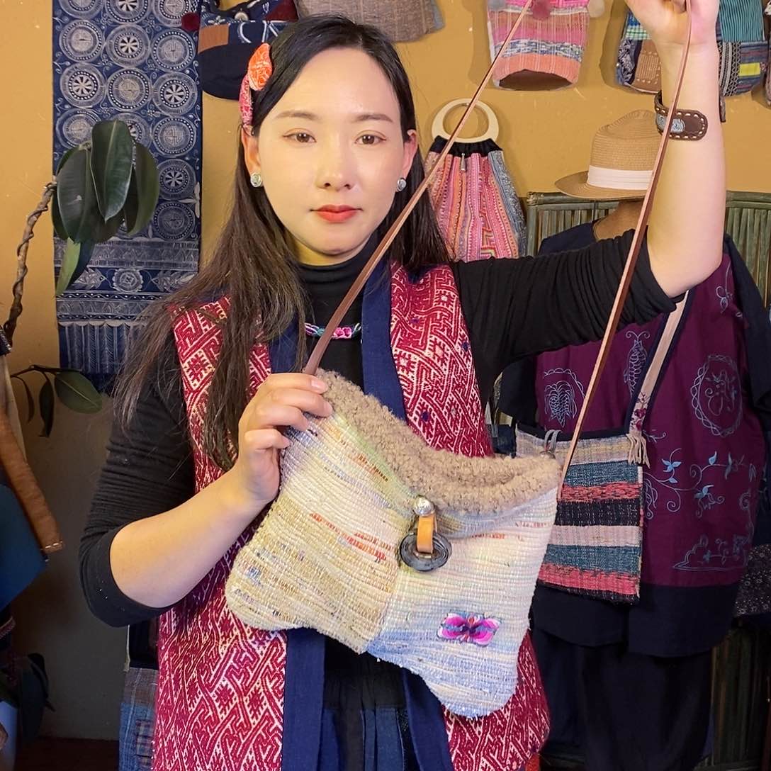 织绣手工制作包包