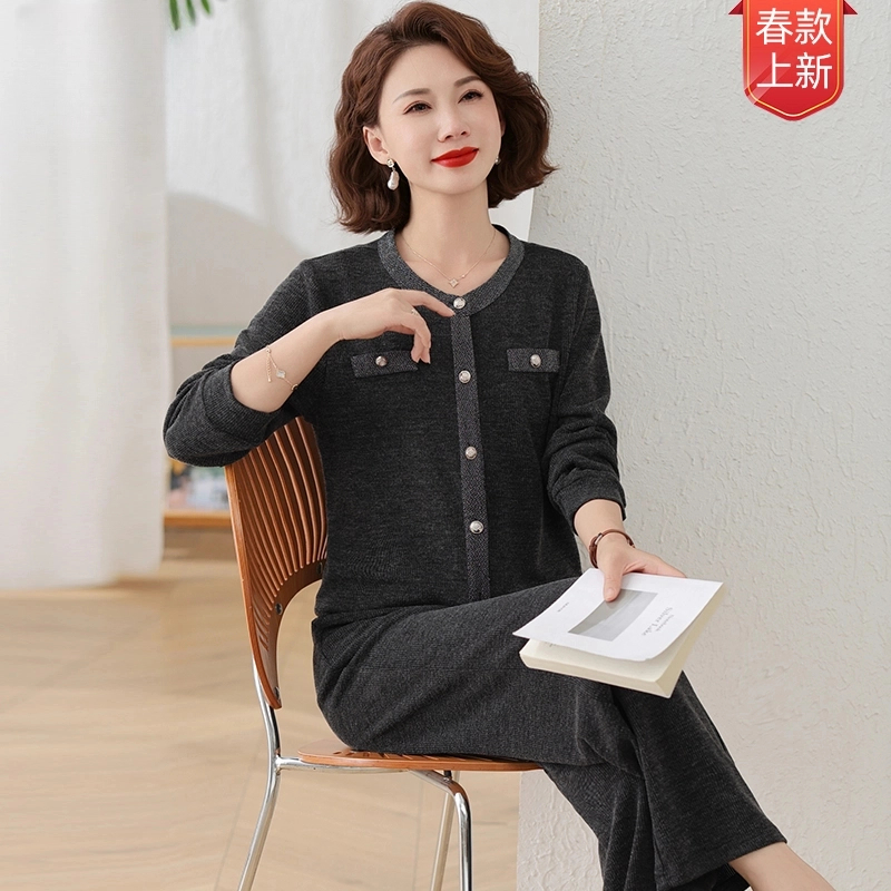 春季新款时尚洋气套装25年中年女士休闲运动妈妈装气质两件套