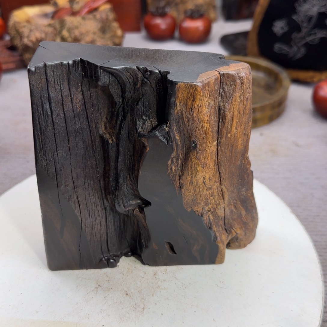 大果紫檀（缅甸花梨）鸣*