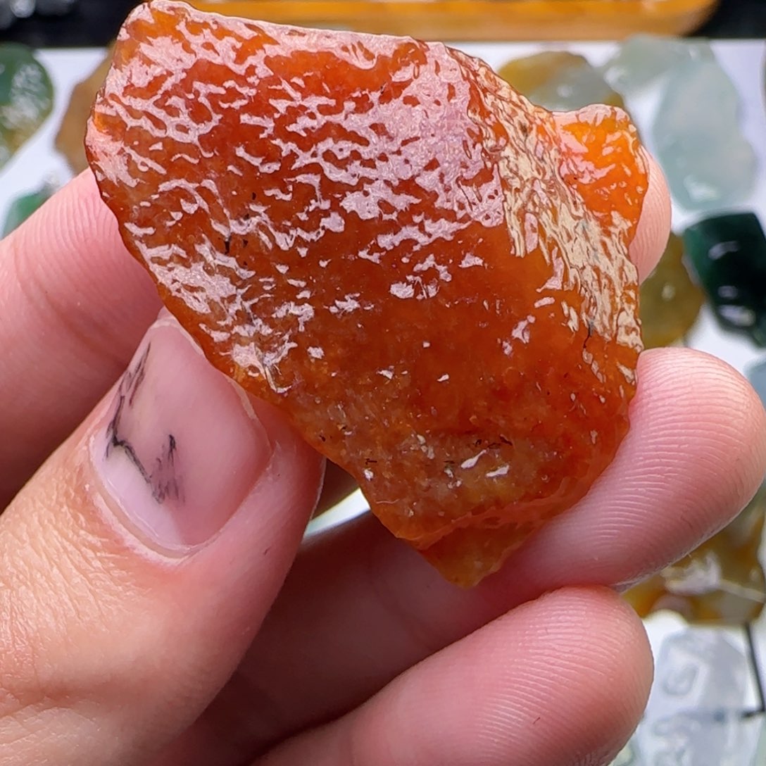 未镶嵌定制翡翠不包工