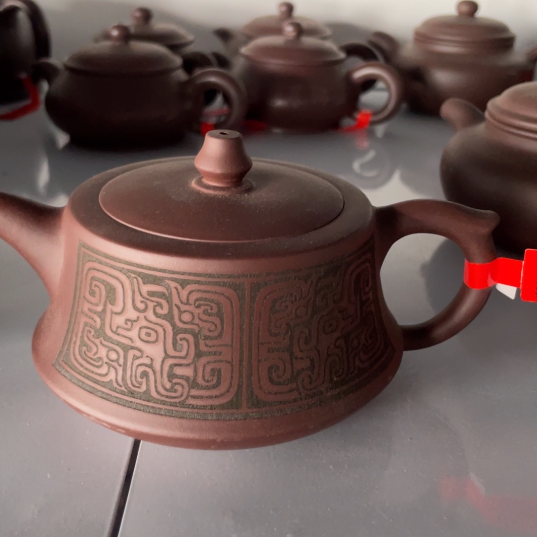茶壶紫砂300 cc 宜兴紫砂壶