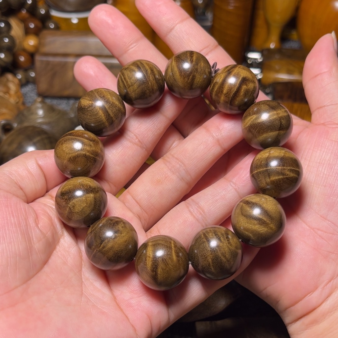 金丝楠阴沉木花纹2.0