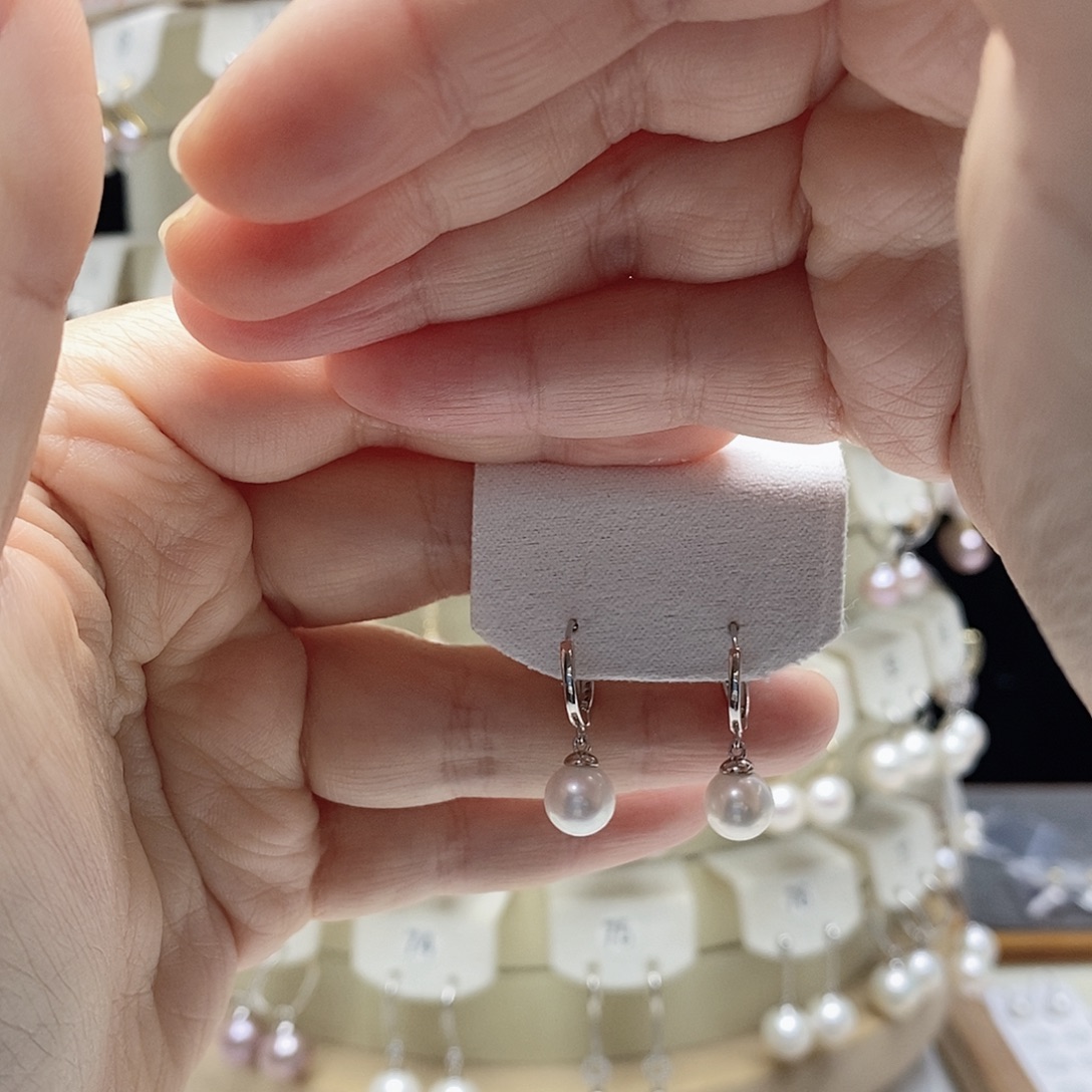 银S925镶嵌淡水珍珠耳饰
