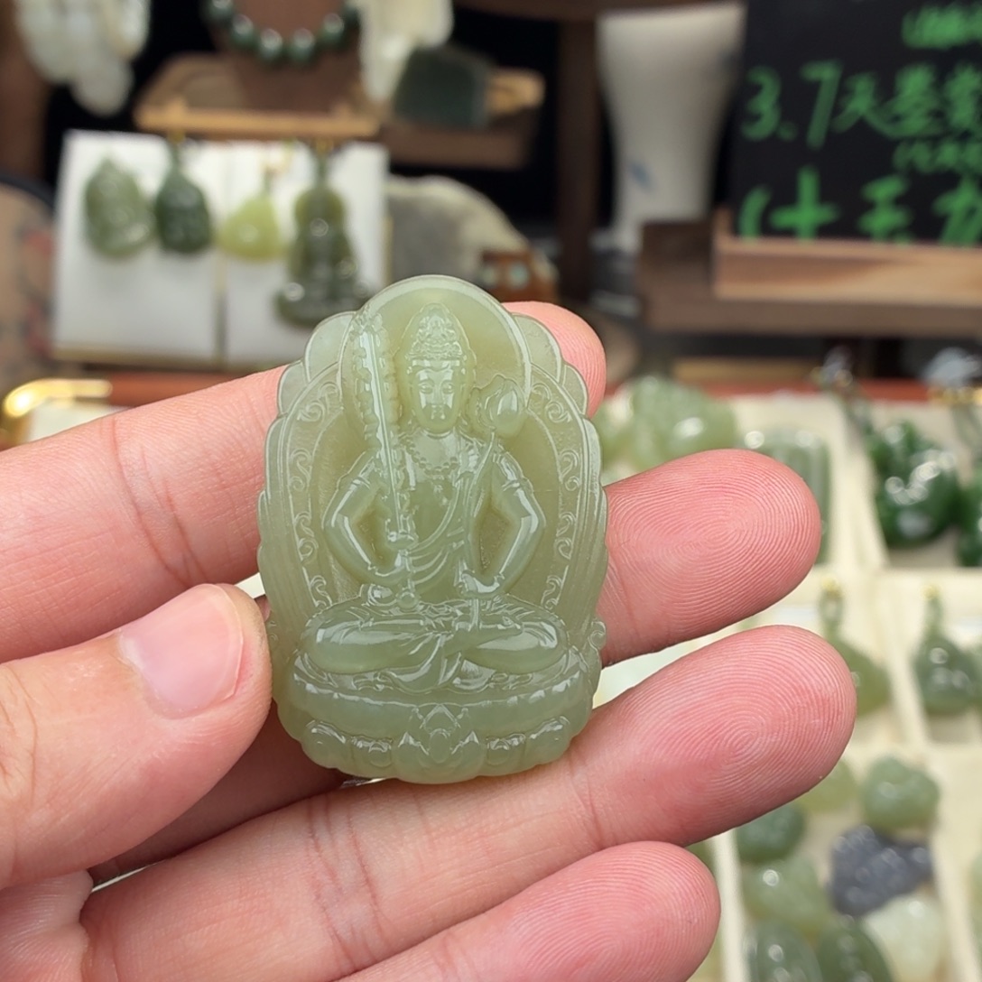 创***廊颈饰未镶嵌和田玉