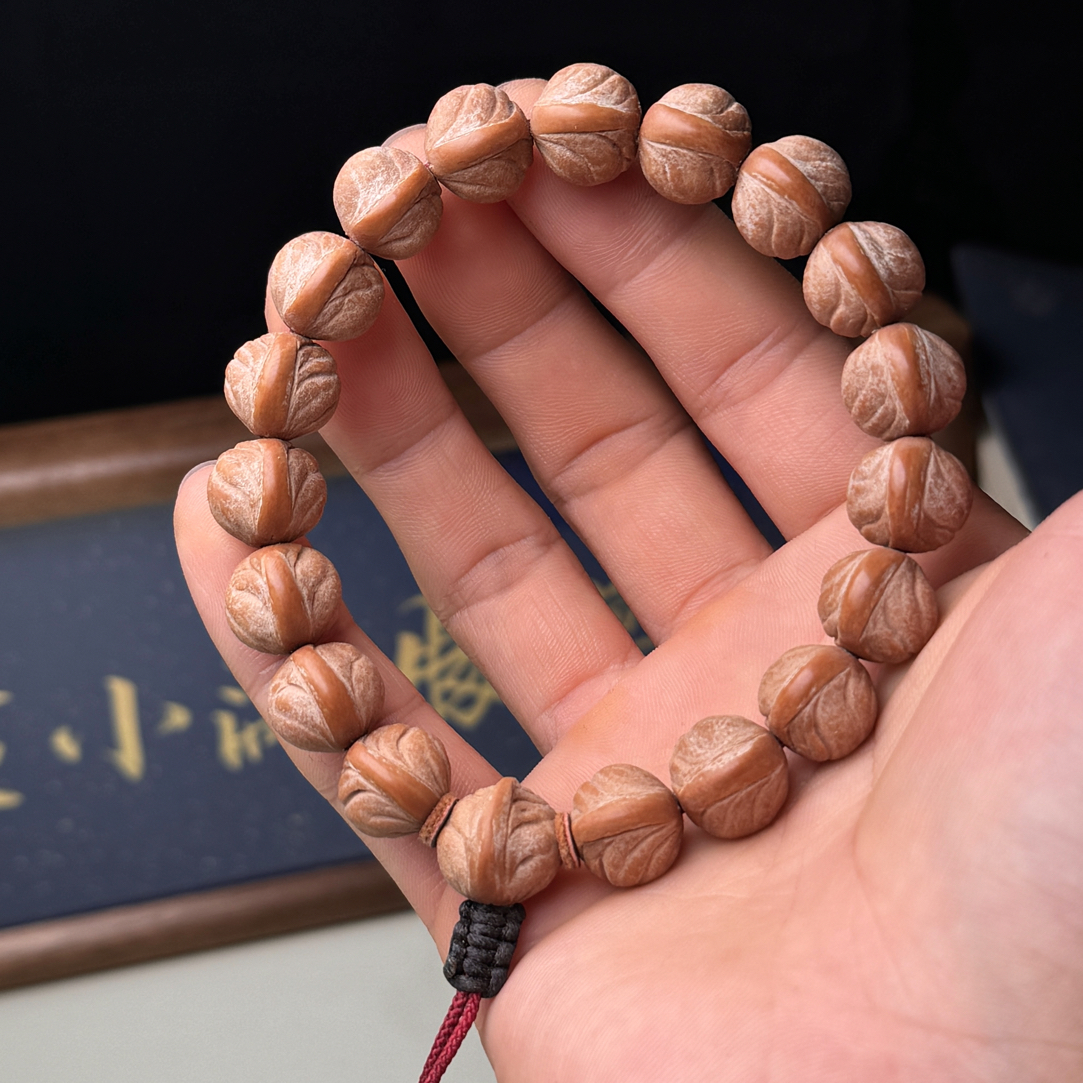 周正饱满水晶核龙纹桃核 红颜手串