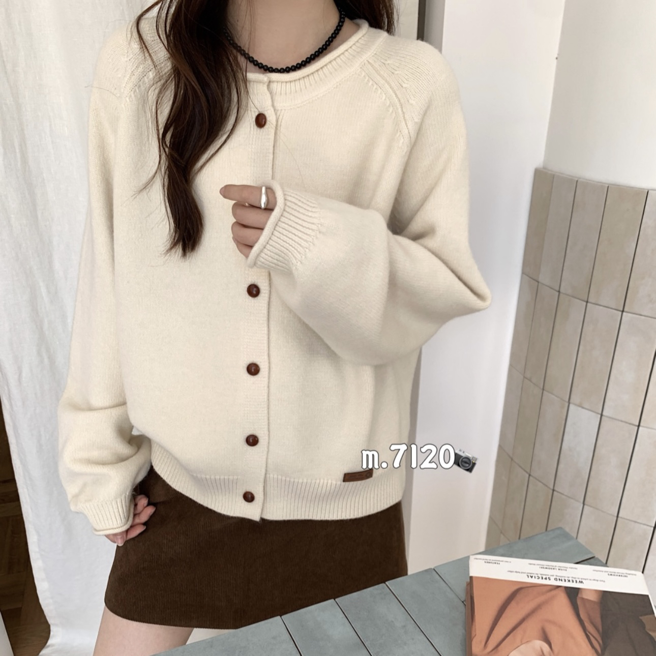 陈陈家【99-199 】直播间专拍须备注小香风百搭圆领复古扣慵懒毛衣