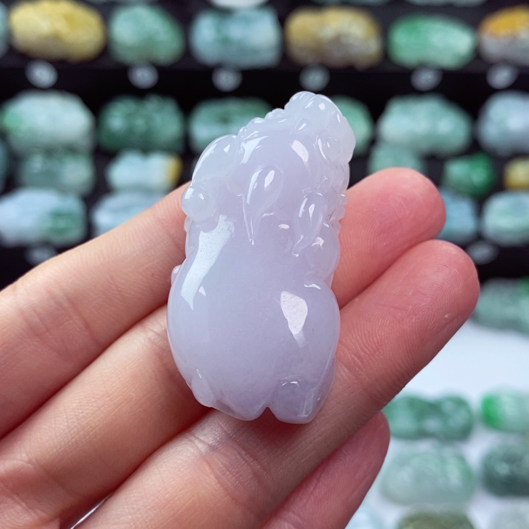 翡翠颈饰未镶嵌天然