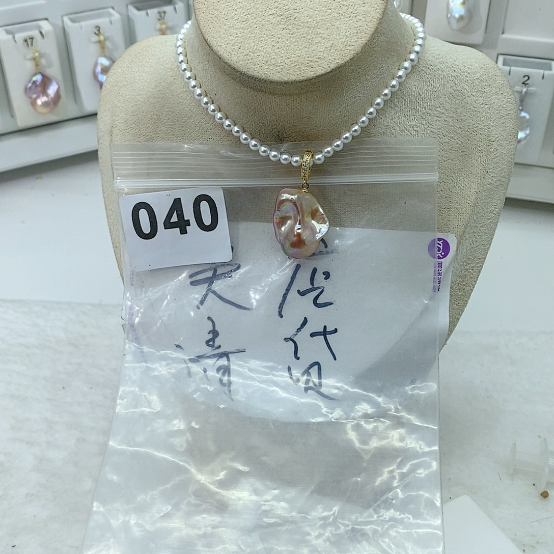 淡水珍珠颈饰合金