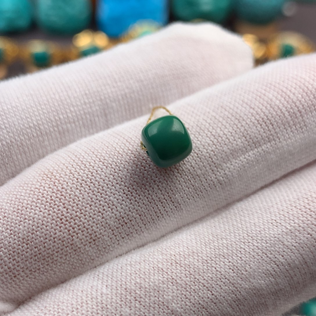 绿松石未镶嵌绿松石6.8mm