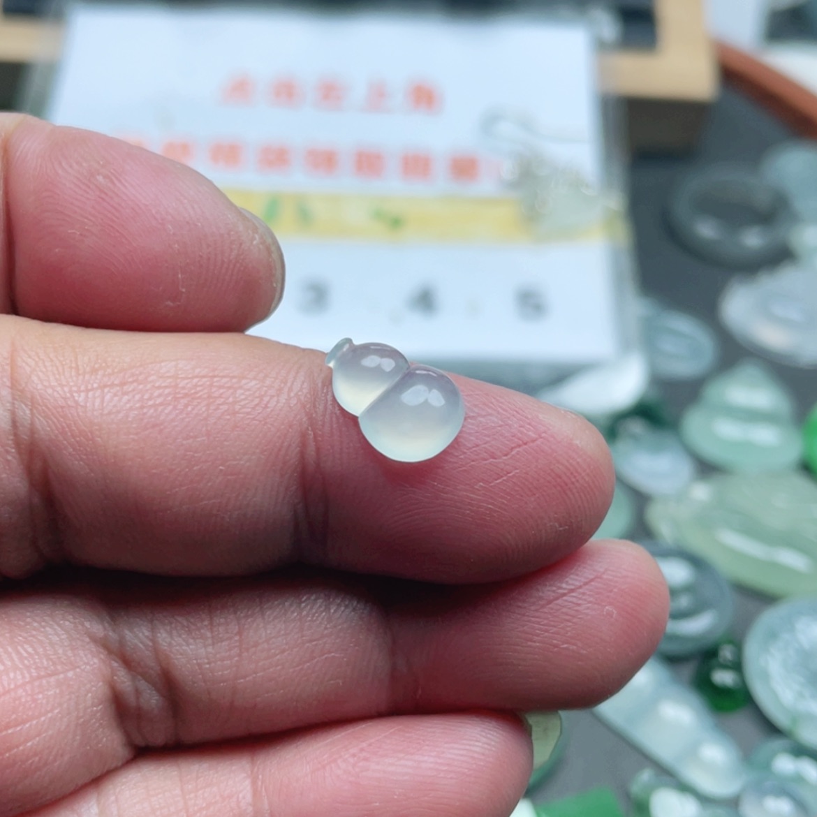 【闪购商品】翡翠颈饰未镶嵌翡翠