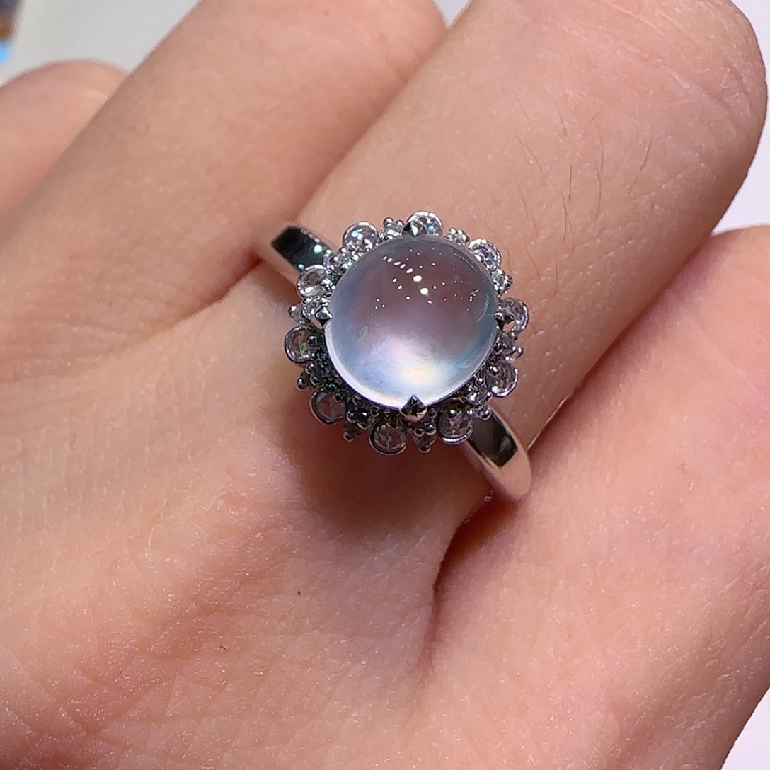 翡翠戒指18K金镶嵌戒指