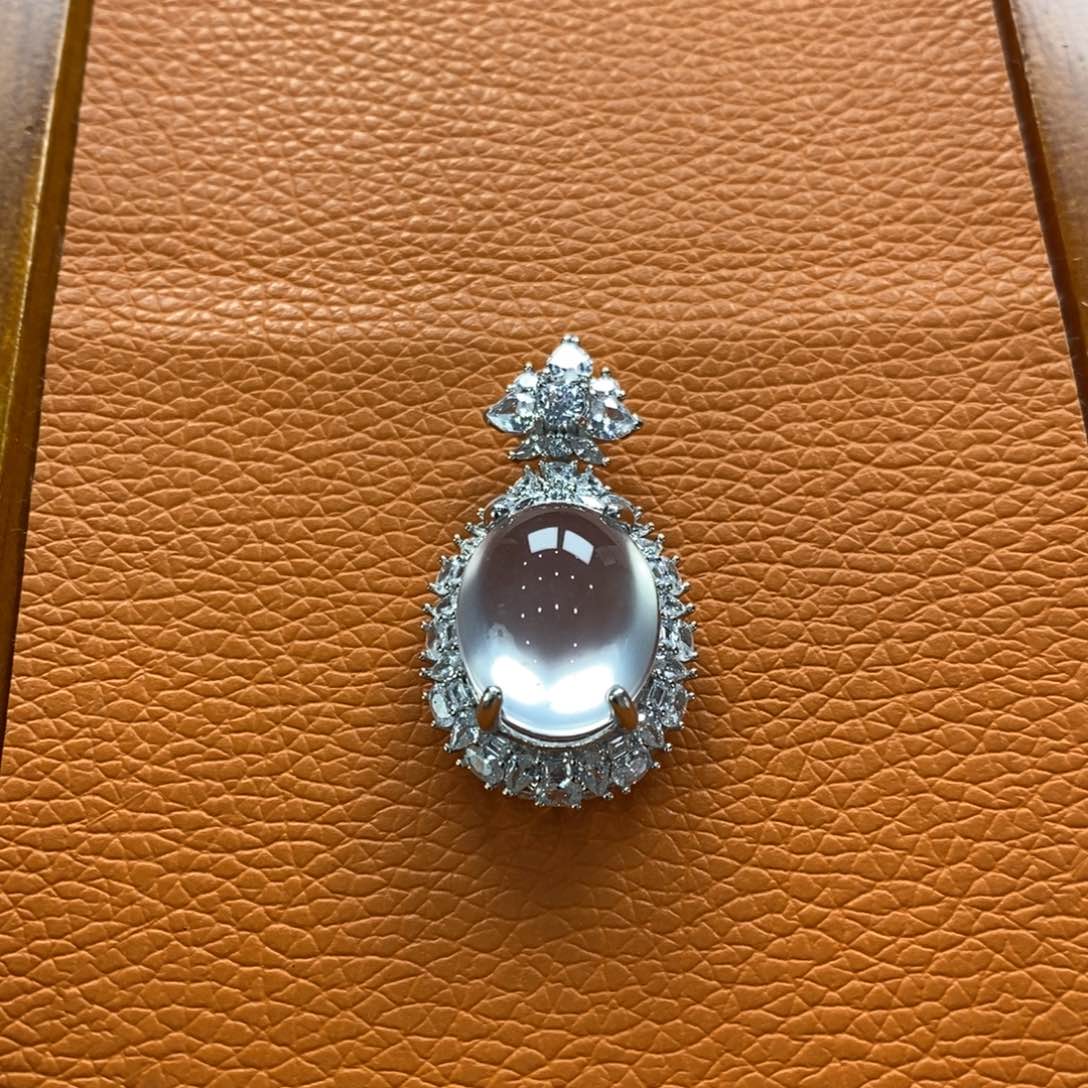 石英质玉吊坠(赠链)银S925镶嵌