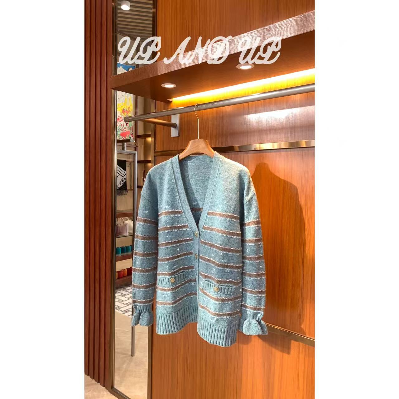 ‘莫吉托蓝条纹’轻奢高级荷叶边袖开衫针织衫宽松撞色外套