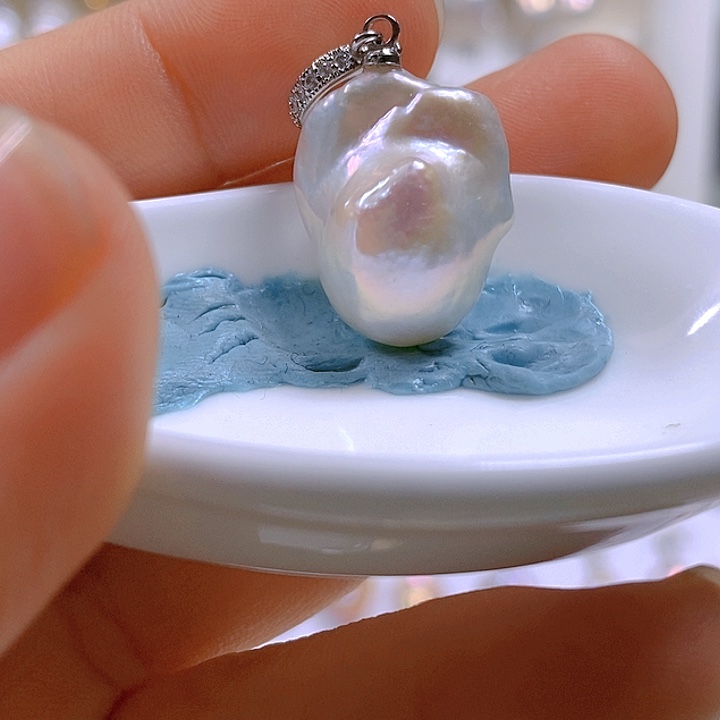 淡水珍珠颈饰合金