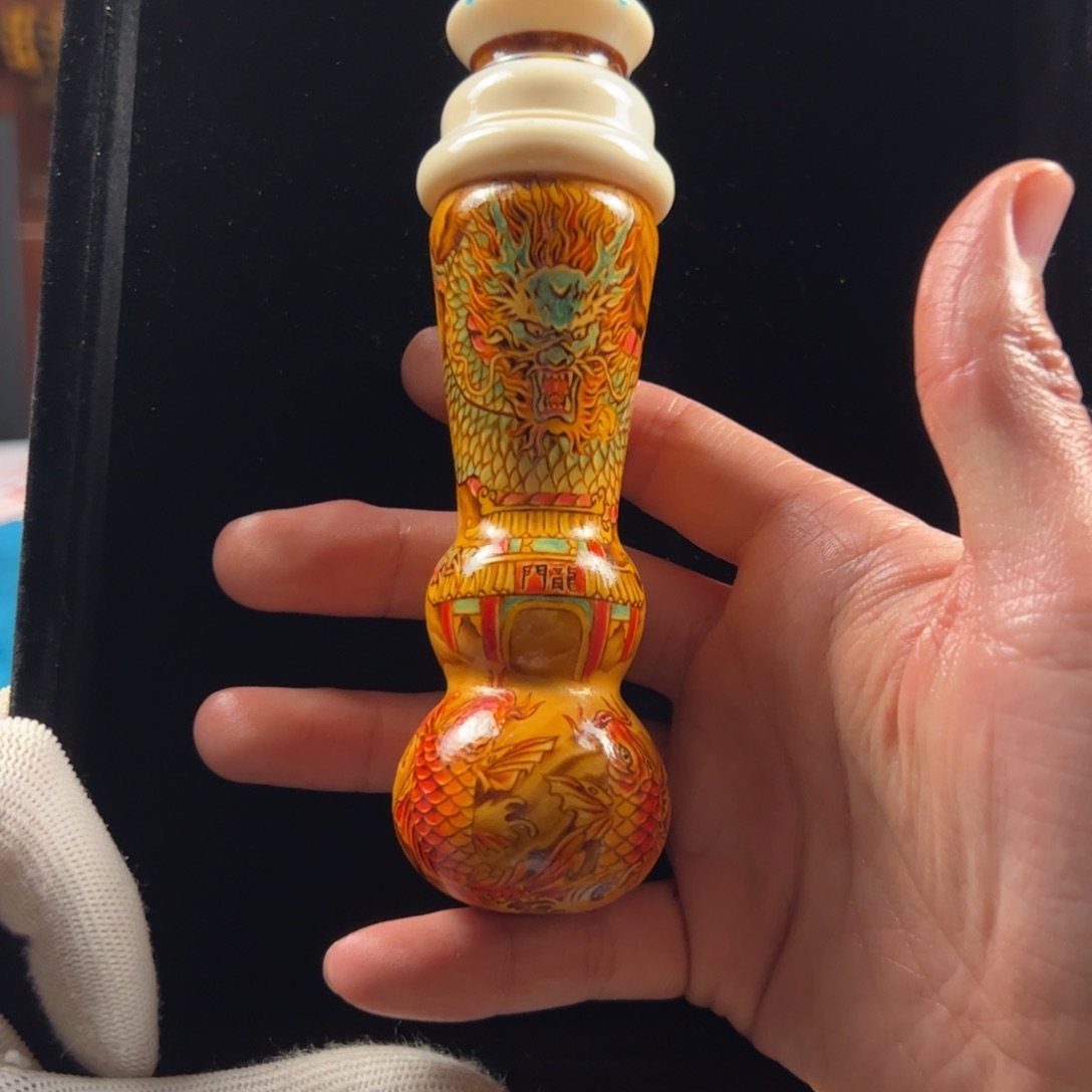 参*参这件大衣上不好看但是