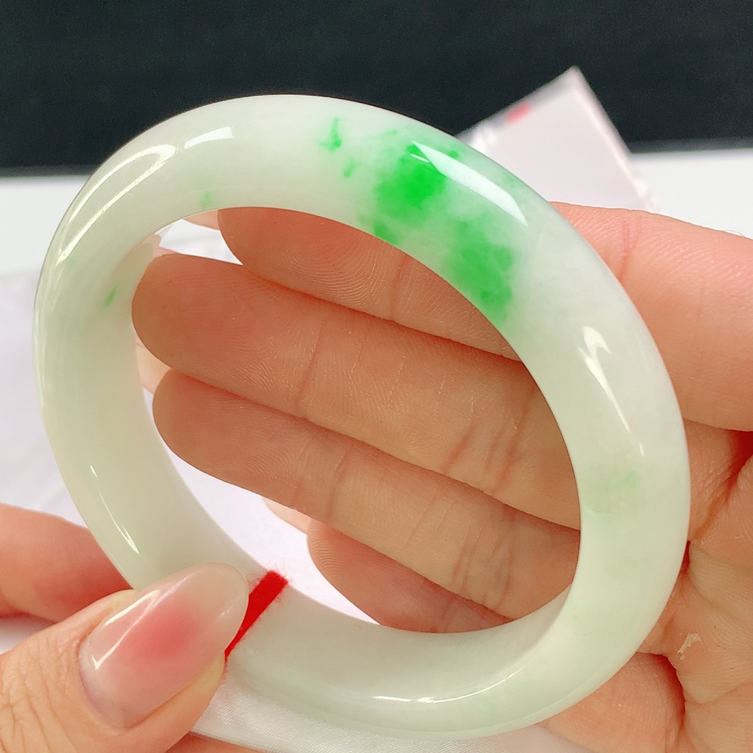 未镶嵌手镯翡翠670